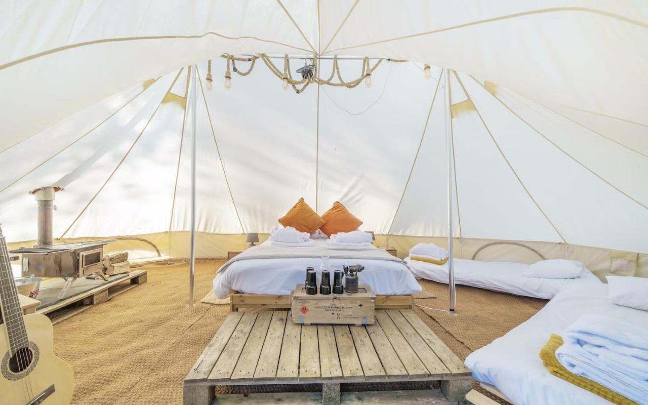 Marston Park - Luxury Lakeside Bell Tents Frome Exterior foto