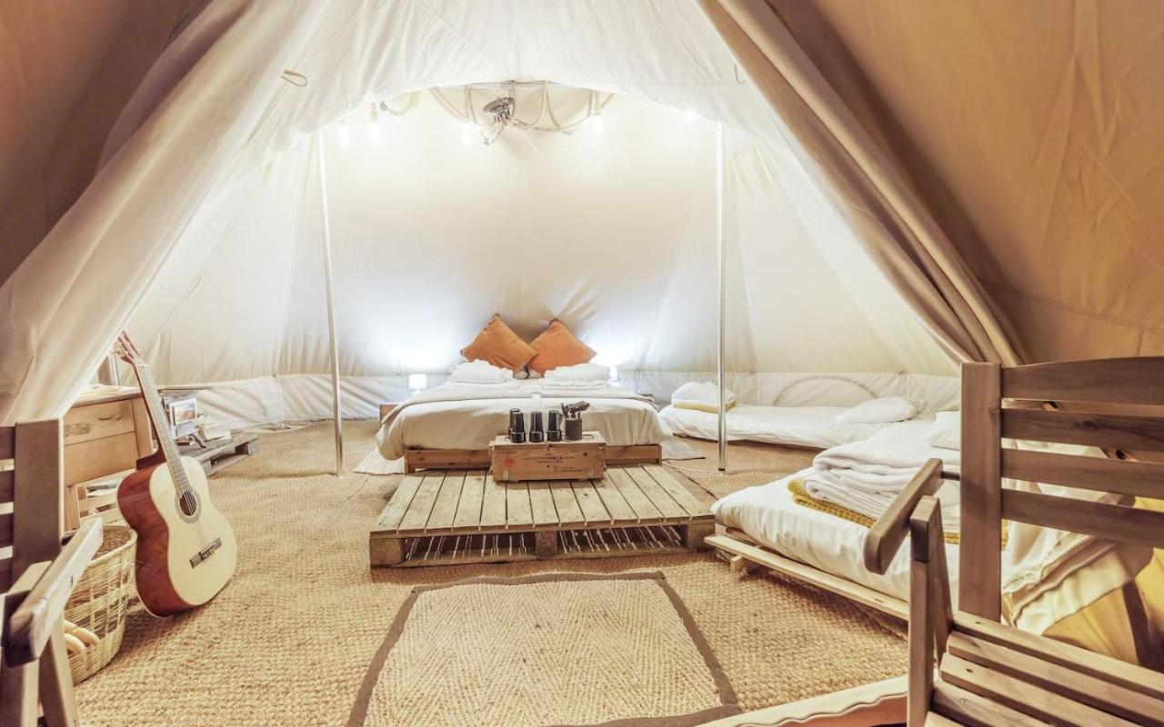 Marston Park - Luxury Lakeside Bell Tents Frome Exterior foto