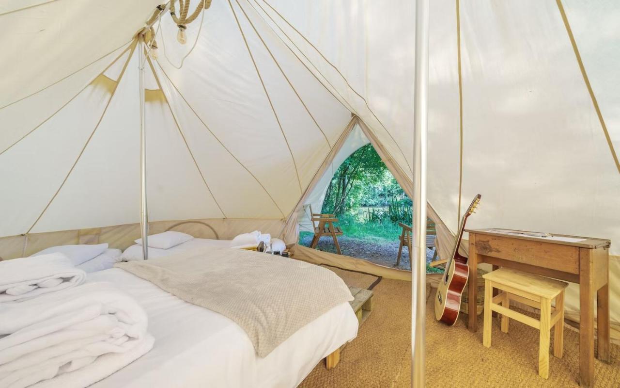 Marston Park - Luxury Lakeside Bell Tents Frome Exterior foto